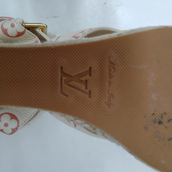 Louis Vuitton Sandals Women Cream Leather (calf) mon-687-092125 - Picture 7 of 9